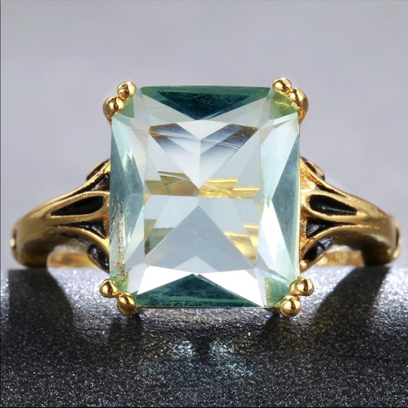 Aquamarine and Gold Statement Ring - Picture 2 of 7